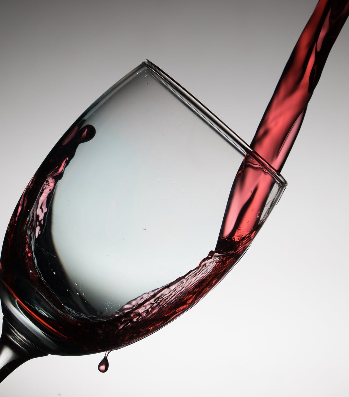 wine glass with red wine